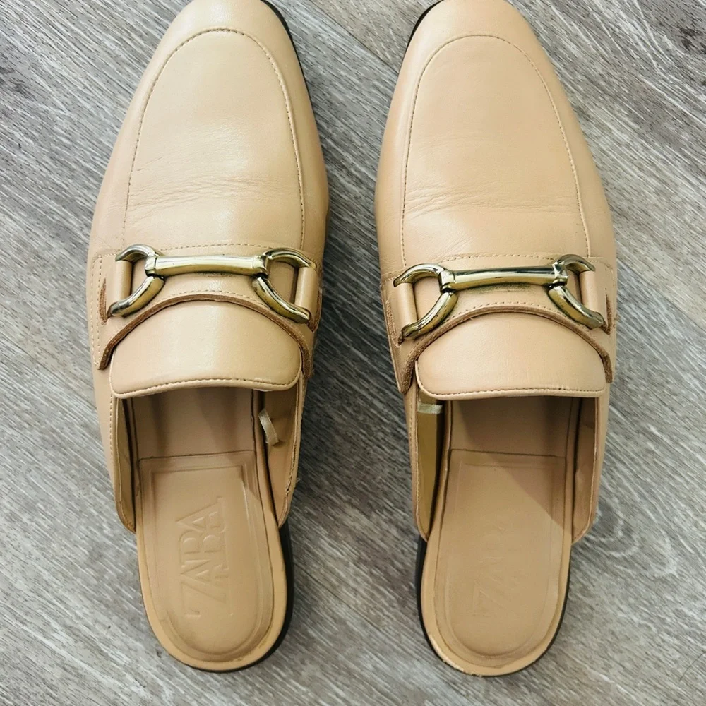 Zara Tan Leather Loafers with Gold Buckle - Picture 3 of 5